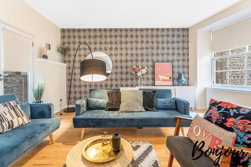 Spacious 2Br-1Ba - Grassmarket - Free Parking By Bonjour Residences Edinburgh Kültér fotó