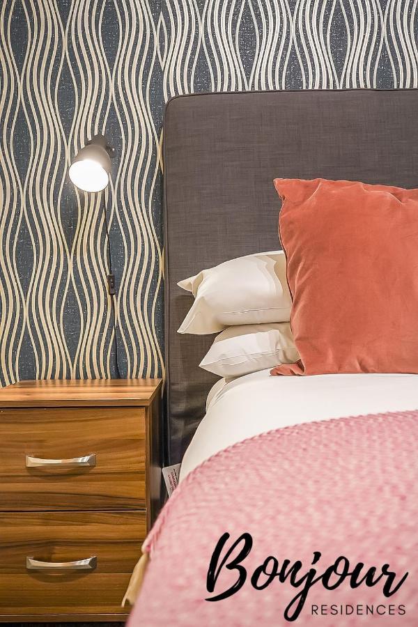 Spacious 2Br-1Ba - Grassmarket - Free Parking By Bonjour Residences Edinburgh Kültér fotó